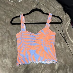 Tank top size small